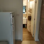 Nogic Peroj