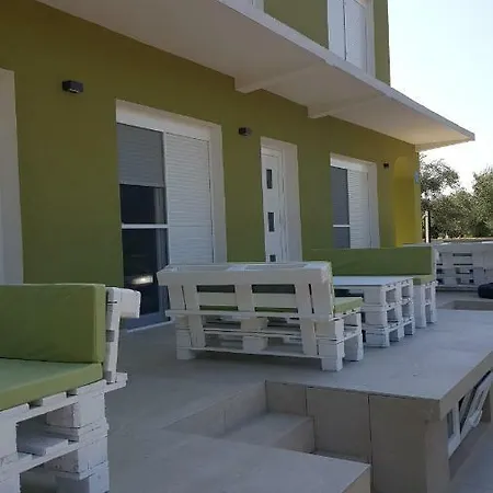 Apartman Nogic Peroj