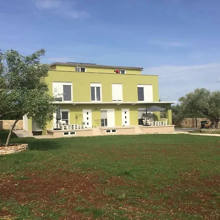 Apartman Nogic Peroj