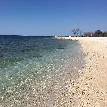 Apartment Nogic Peroj