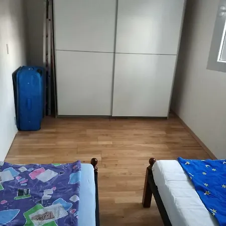 Nogic Apartment Peroj
