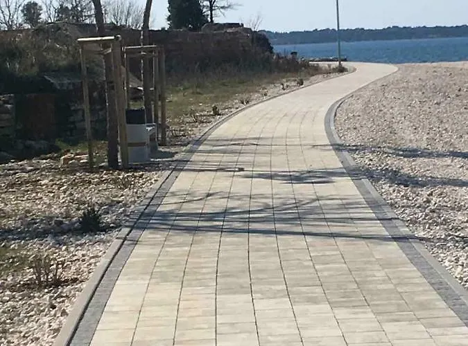 Nogic דירה פרוי