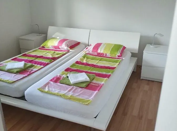 Nogic דירה פרוי